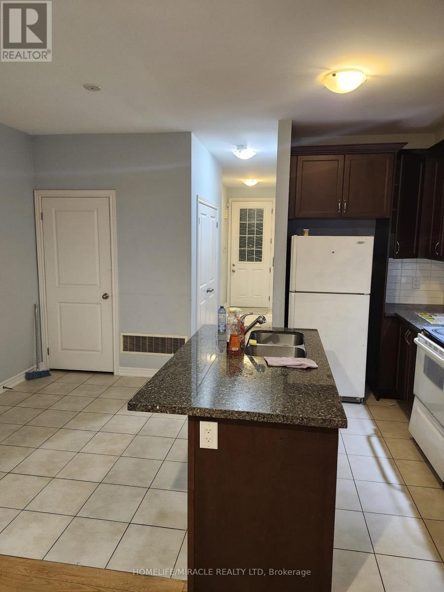 12 Pearman Crescent Property Photo 5