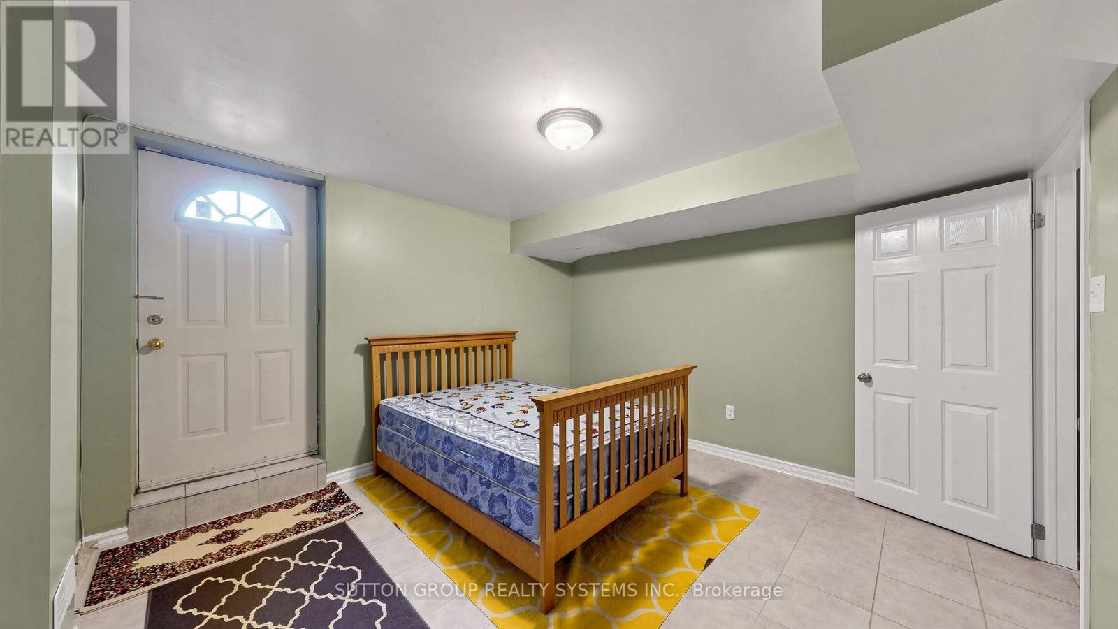 2138 Eglinton Avenue W Property Photo 22