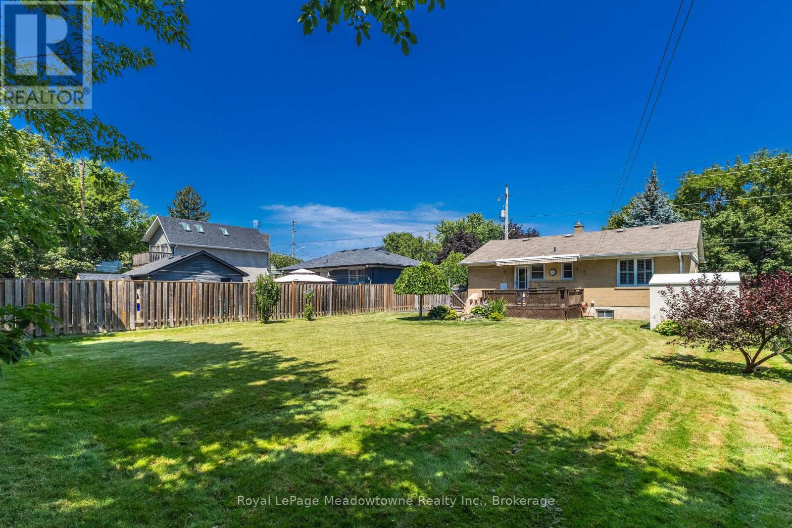 228 Bell Street Property Photo 33
