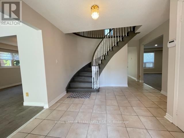 743 Fieldstone Road Property Photo 2