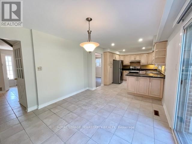743 Fieldstone Road Property Photo 8