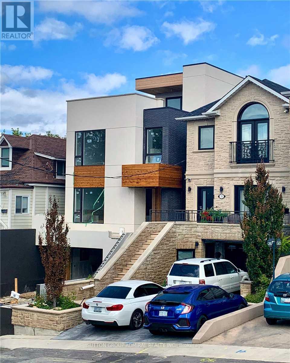 201 - 15 ENNERDALE ROAD