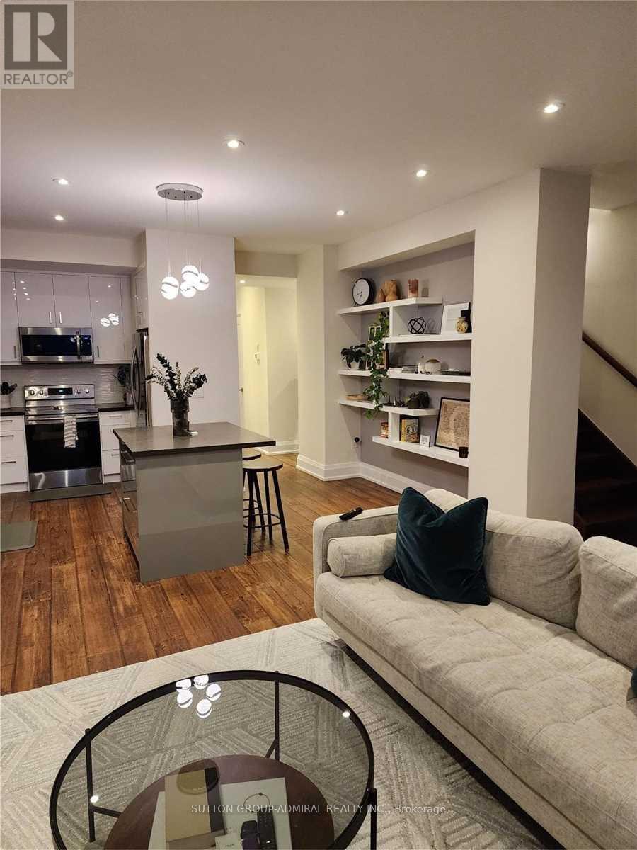 201 - 15 Ennerdale Road Property Photo 2