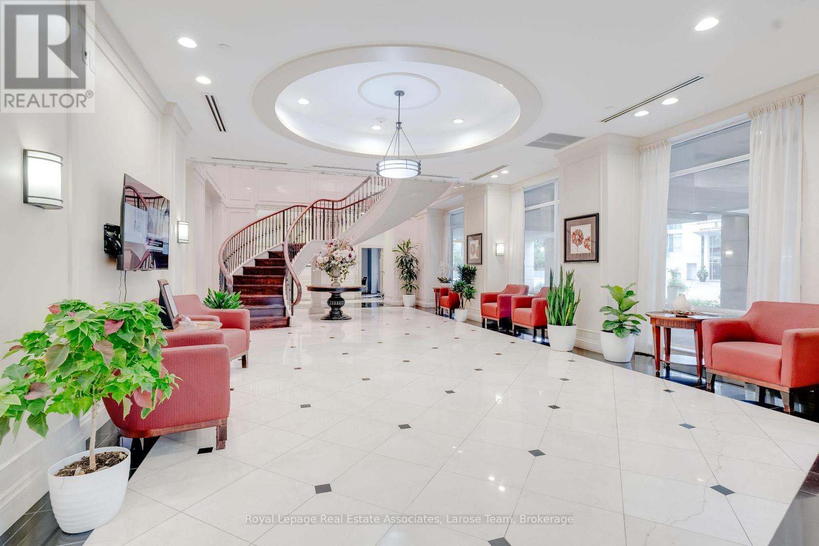 2101 - 3 Marine Parade Drive Property Photo 24