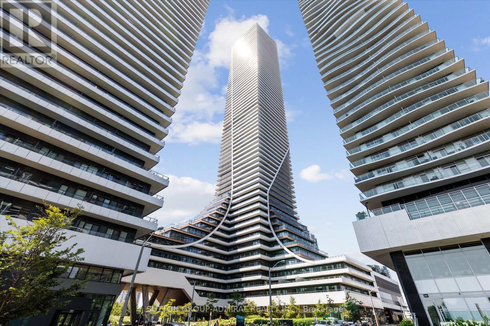 4908 - 30 Shore Breeze Drive Photo de la propriété 1