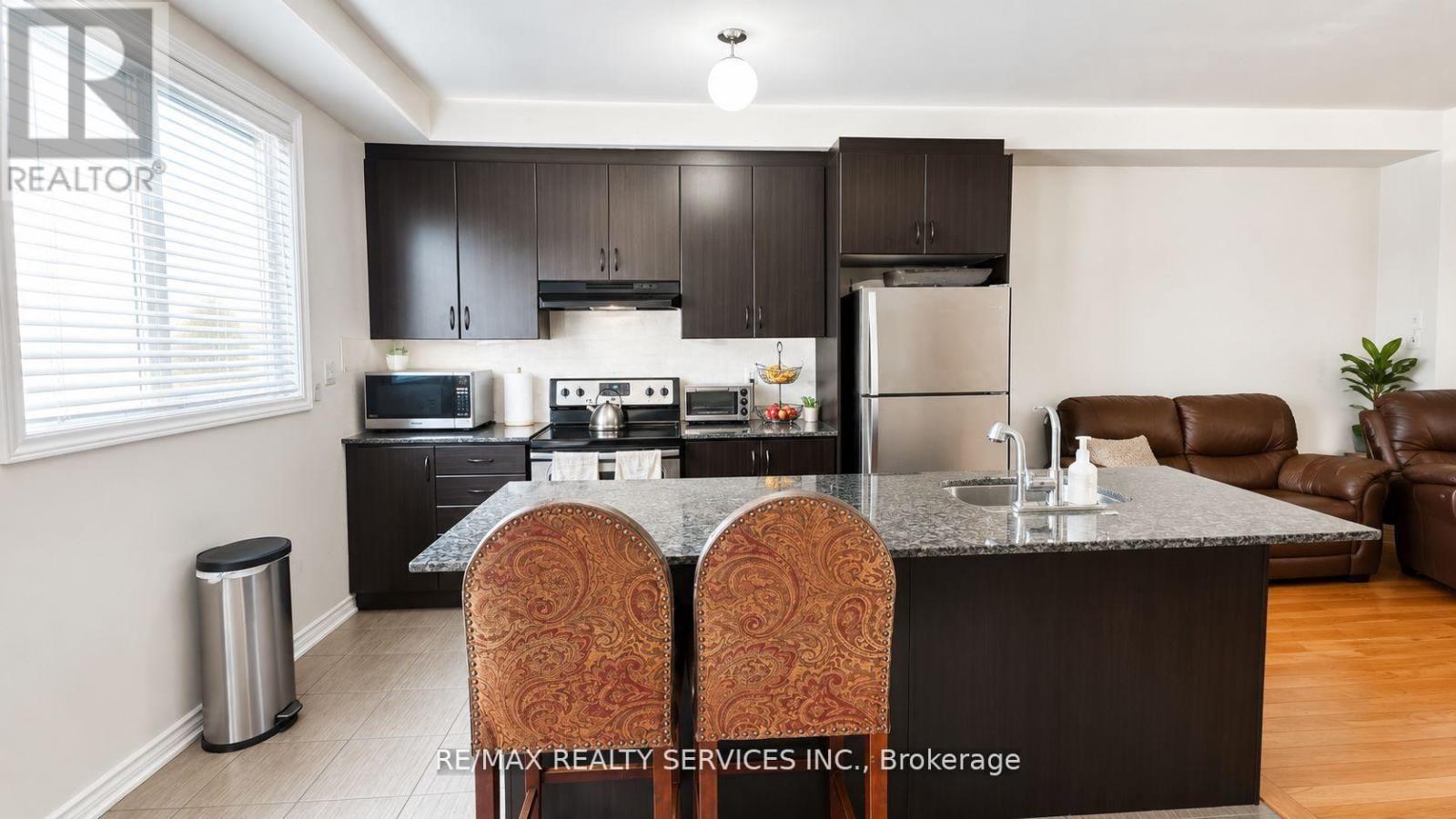 23 Sail Road Property Photo 5