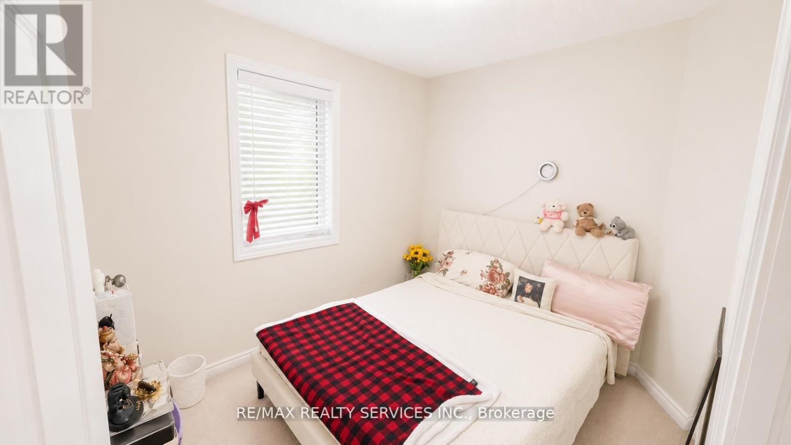 23 Sail Road Property Photo 11
