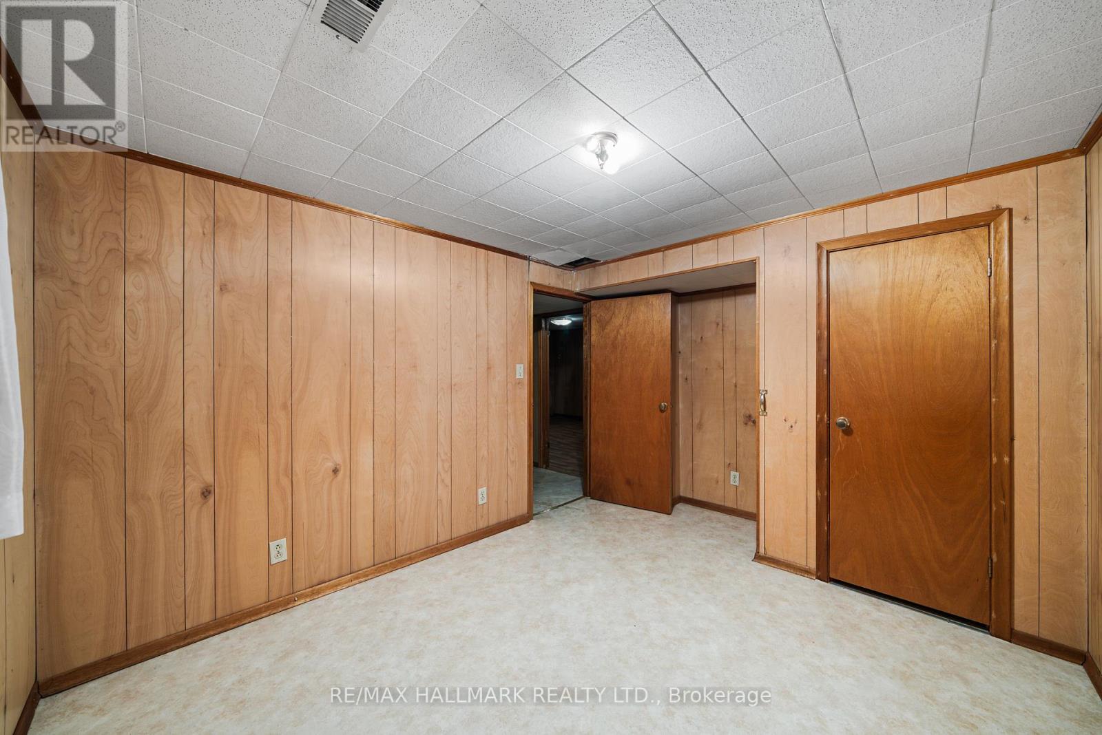 27 Sunray Crescent Property Photo 32
