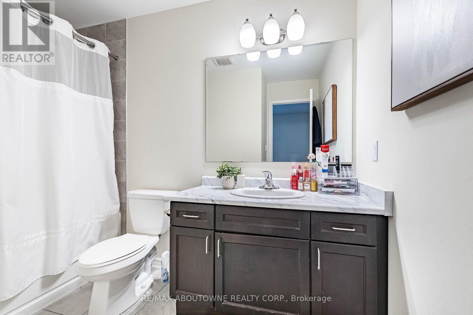 1239 Mulroney Heights Property Photo 46