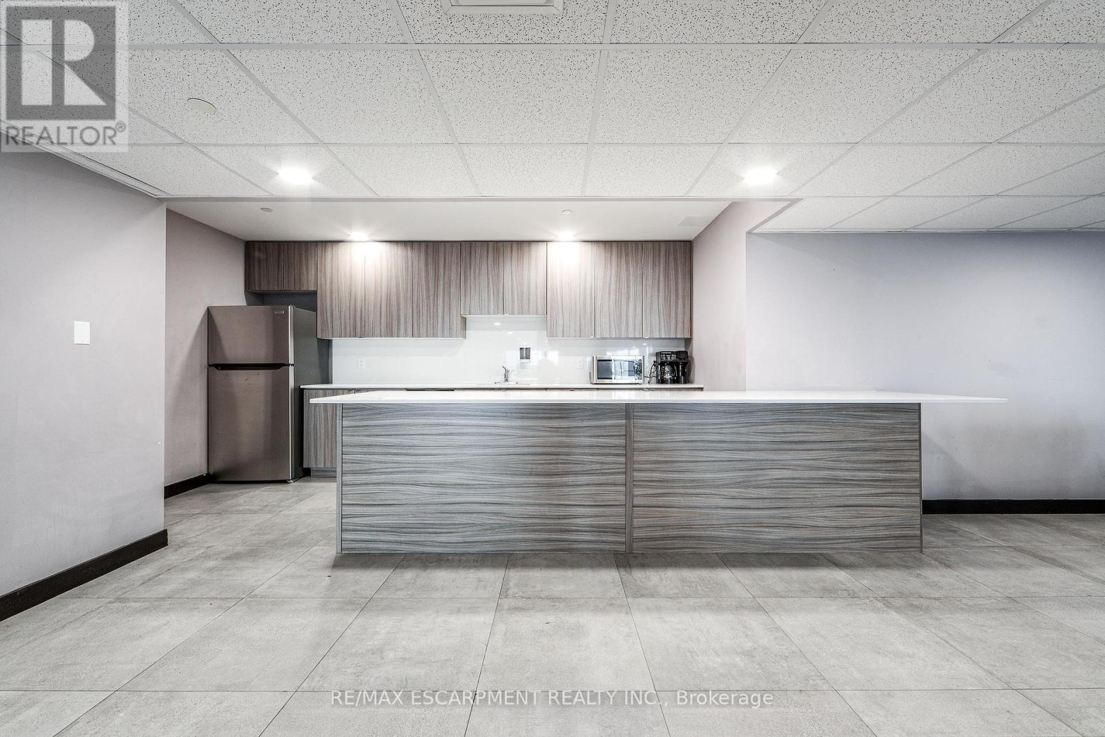 112 - 2433 Dufferin Street Property Photo 26
