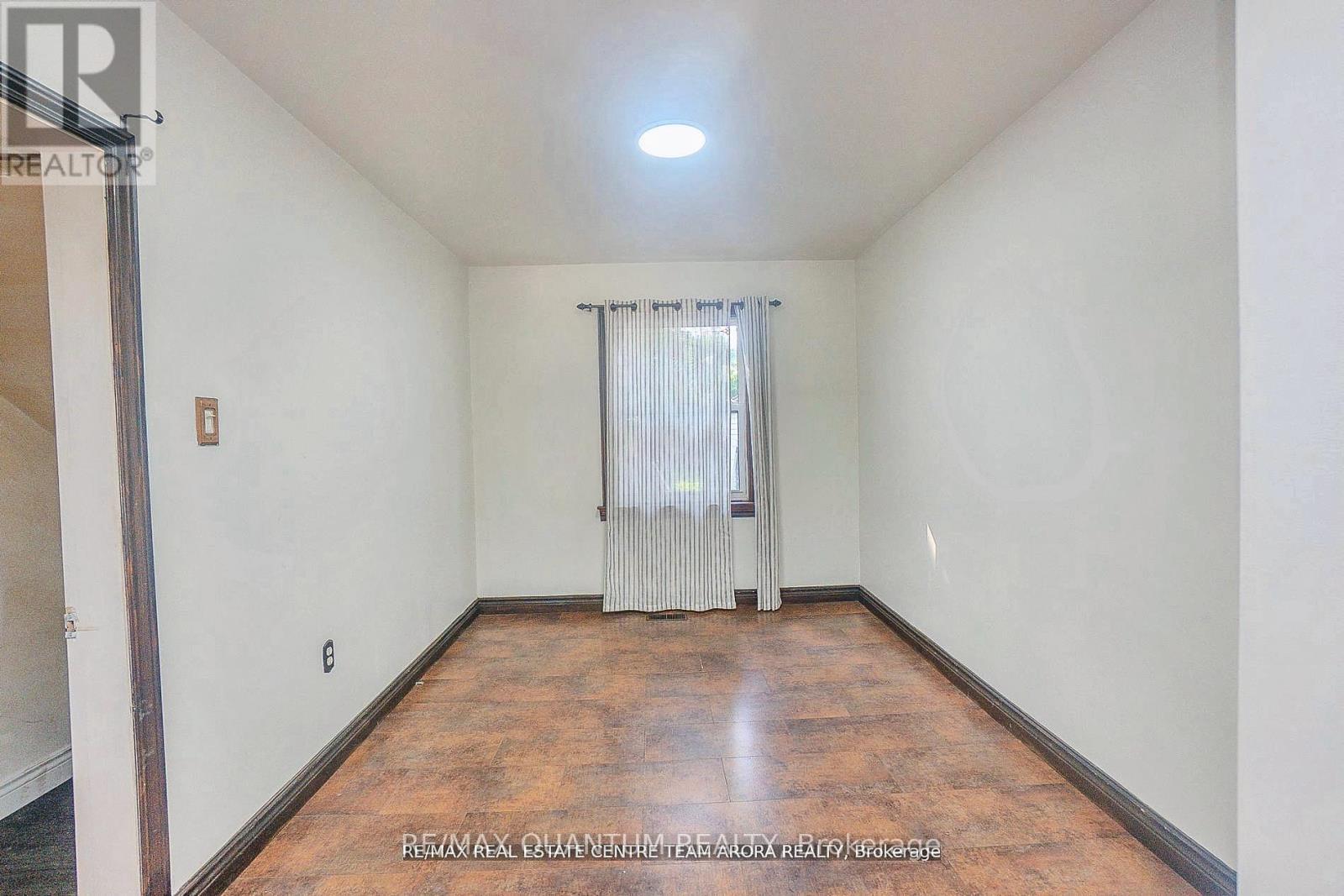 76 Mccaul Street Property Photo 5
