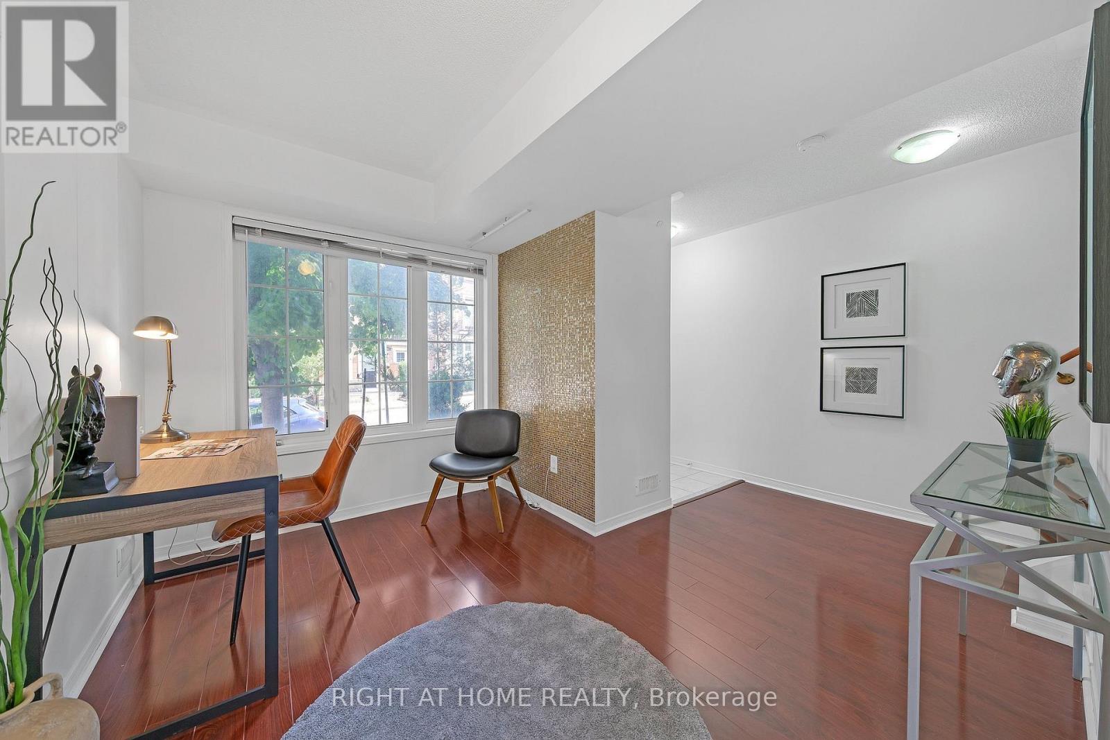 83 Odoardo Di Santo Circle Property Photo 5