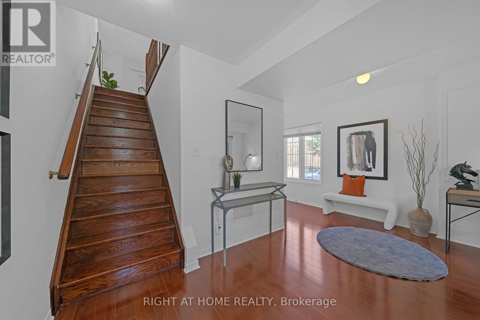 83 Odoardo Di Santo Circle Property Photo 8