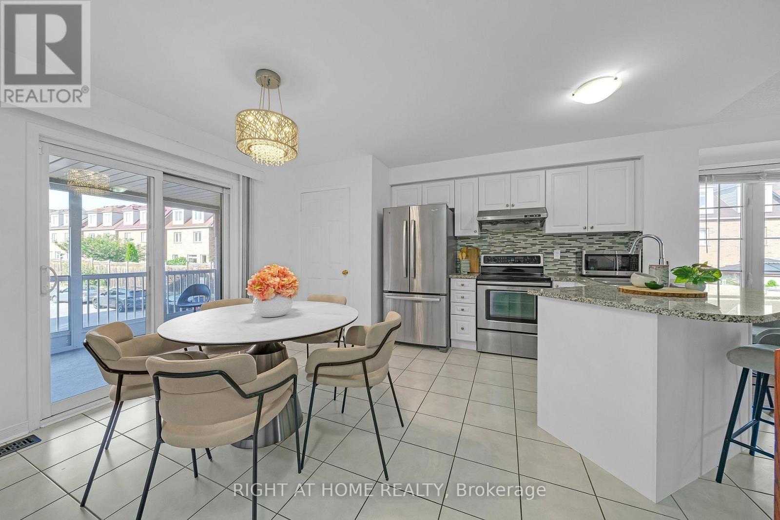 83 Odoardo Di Santo Circle Property Photo 9
