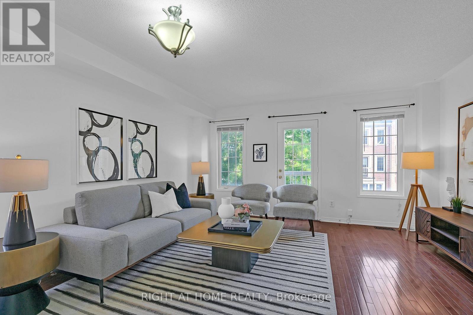 83 Odoardo Di Santo Circle Property Photo 12
