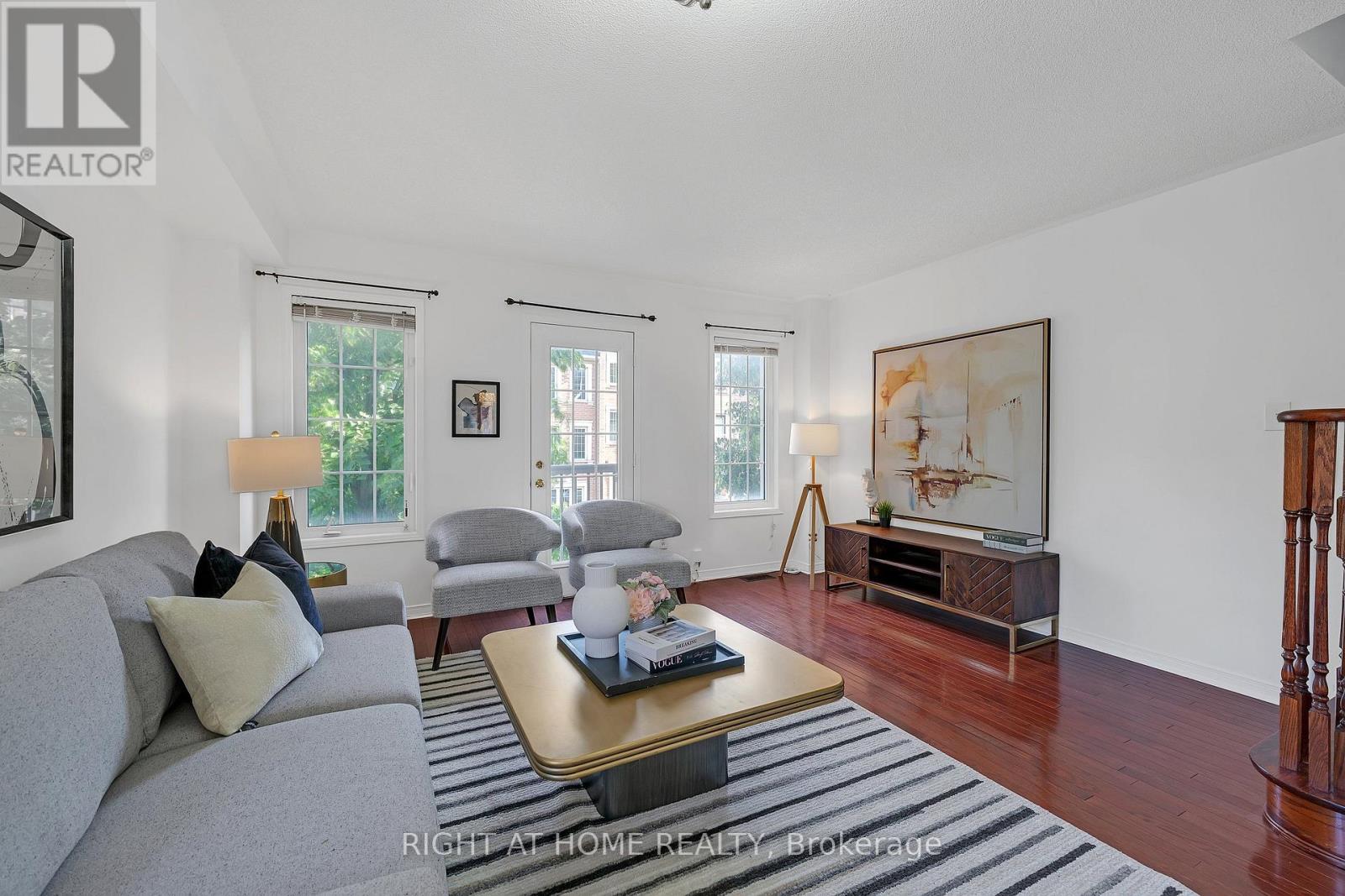 83 Odoardo Di Santo Circle Property Photo 16