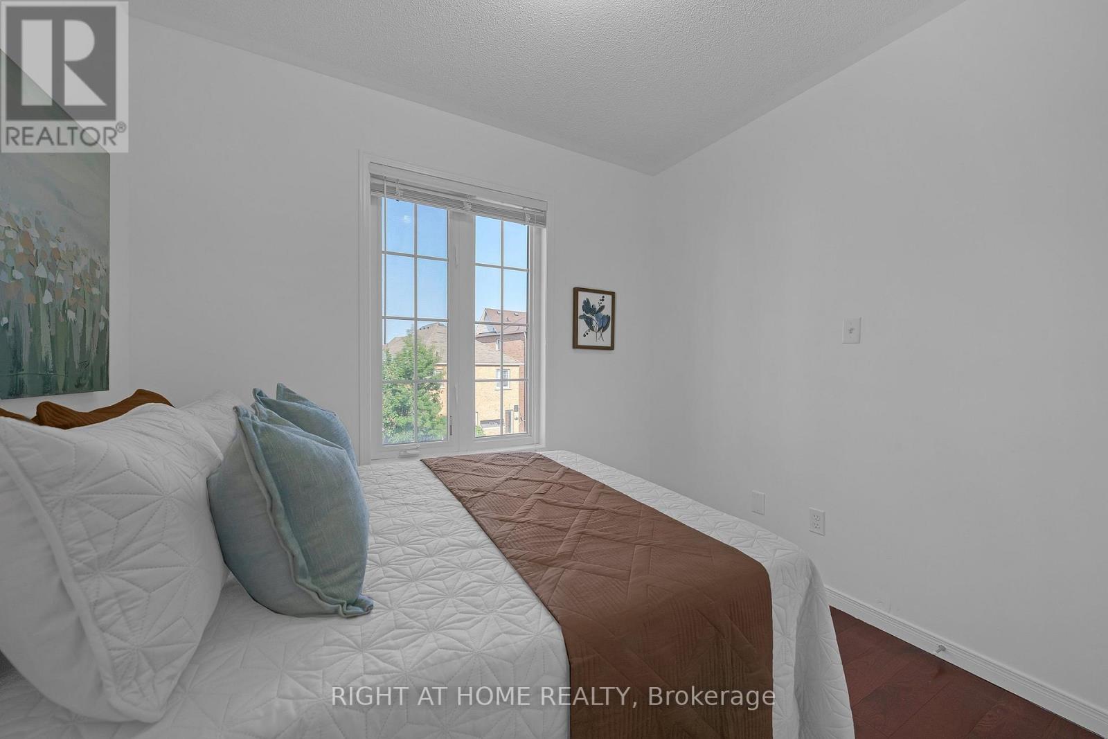 83 Odoardo Di Santo Circle Property Photo 28