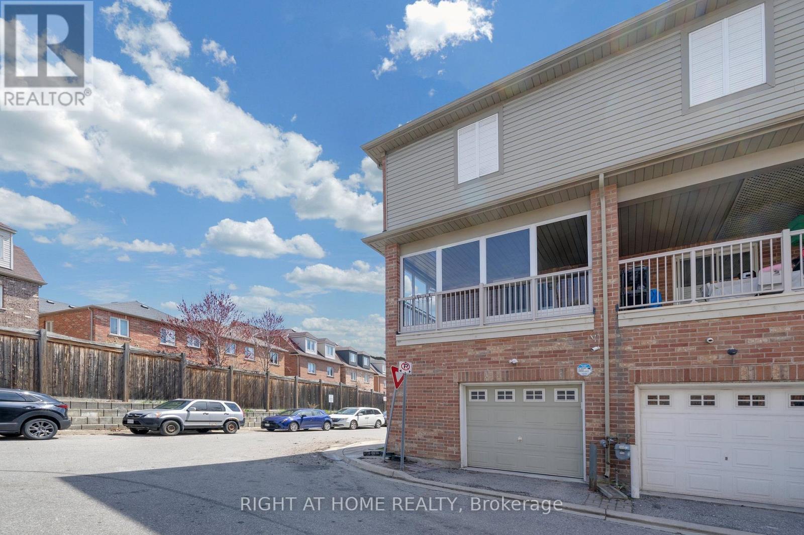 83 Odoardo Di Santo Circle Property Photo 35