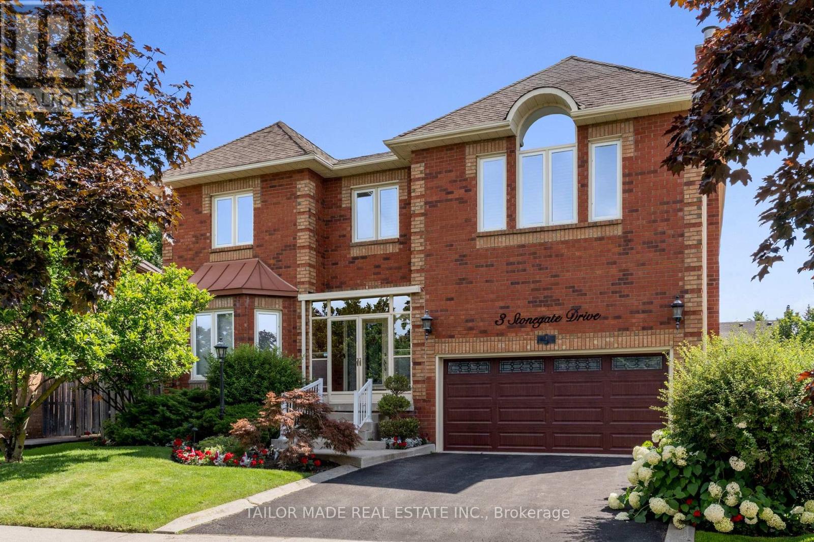 3 STONEGATE DRIVE Property Photo 1