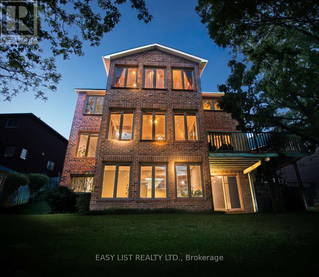 208 ANASTASIA TERRACE