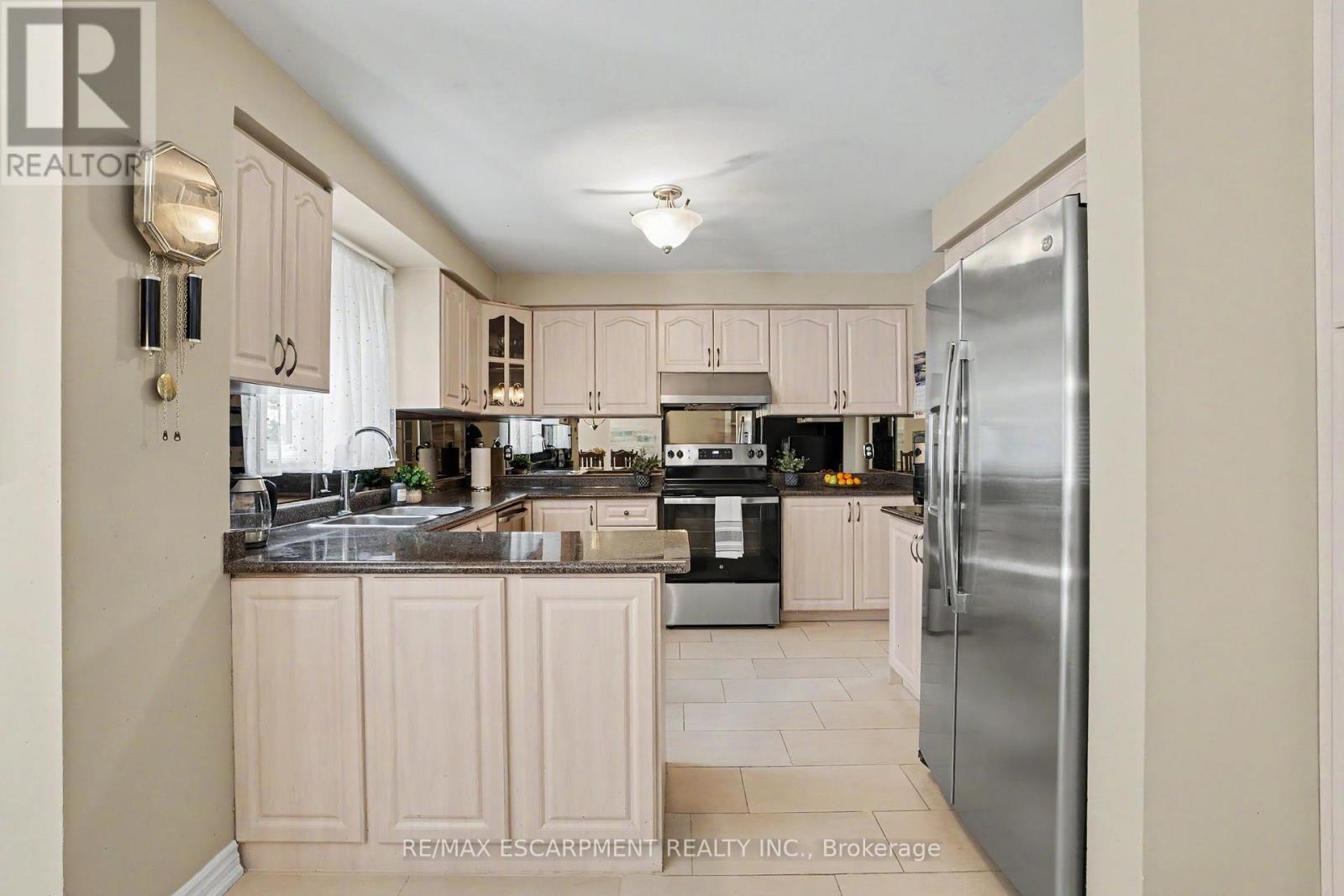 5172 Hidden Valley Court Property Photo 13
