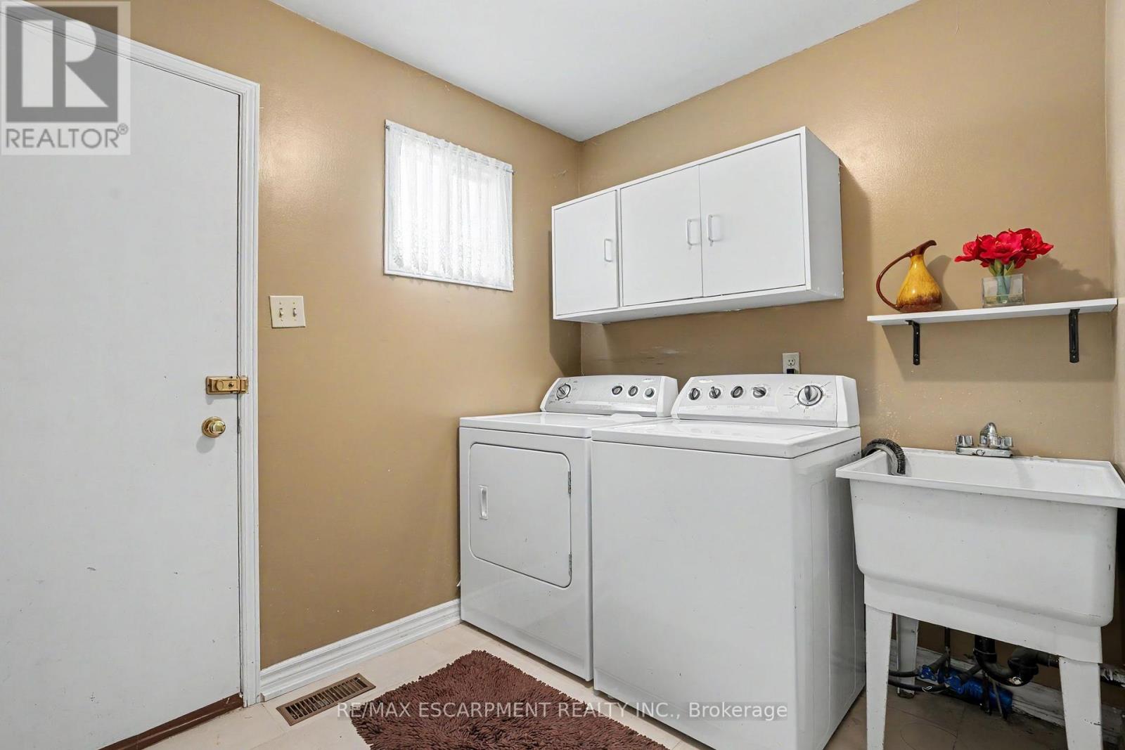5172 Hidden Valley Court Property Photo 18