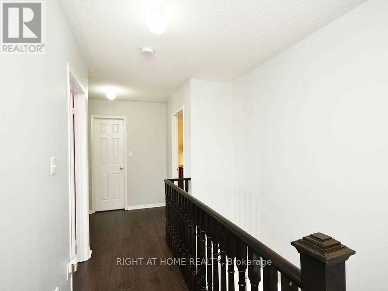 Upper - 33 Schooner Drive Property Photo 22