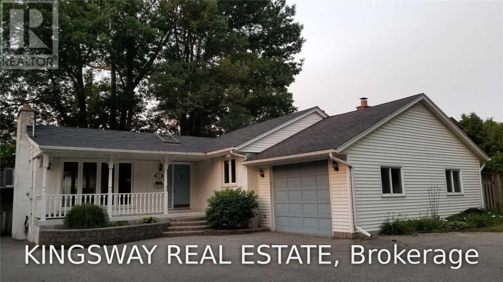 465 Maple Grove Drive Property Photo 1