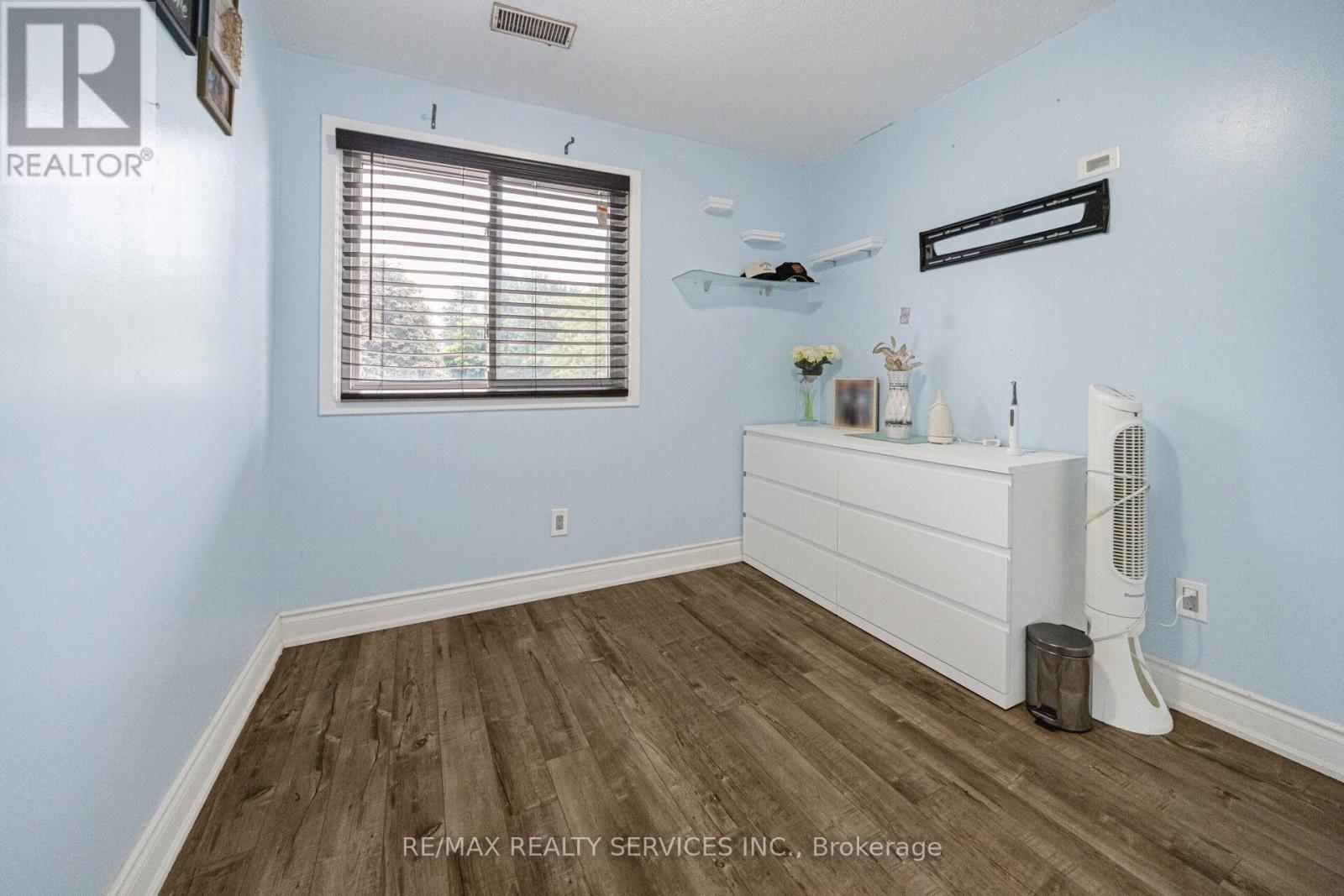 3 Grand Valley Drive Property Photo 25