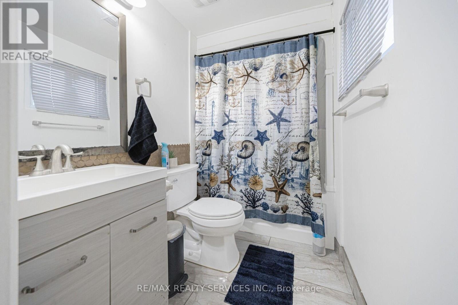 3 Grand Valley Drive Property Photo 29