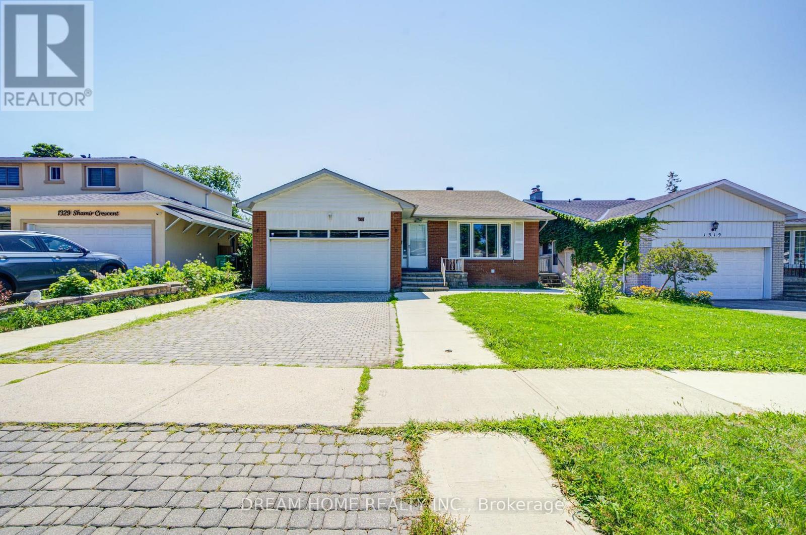 1323 SHAMIR CRESCENT Property Photo 1