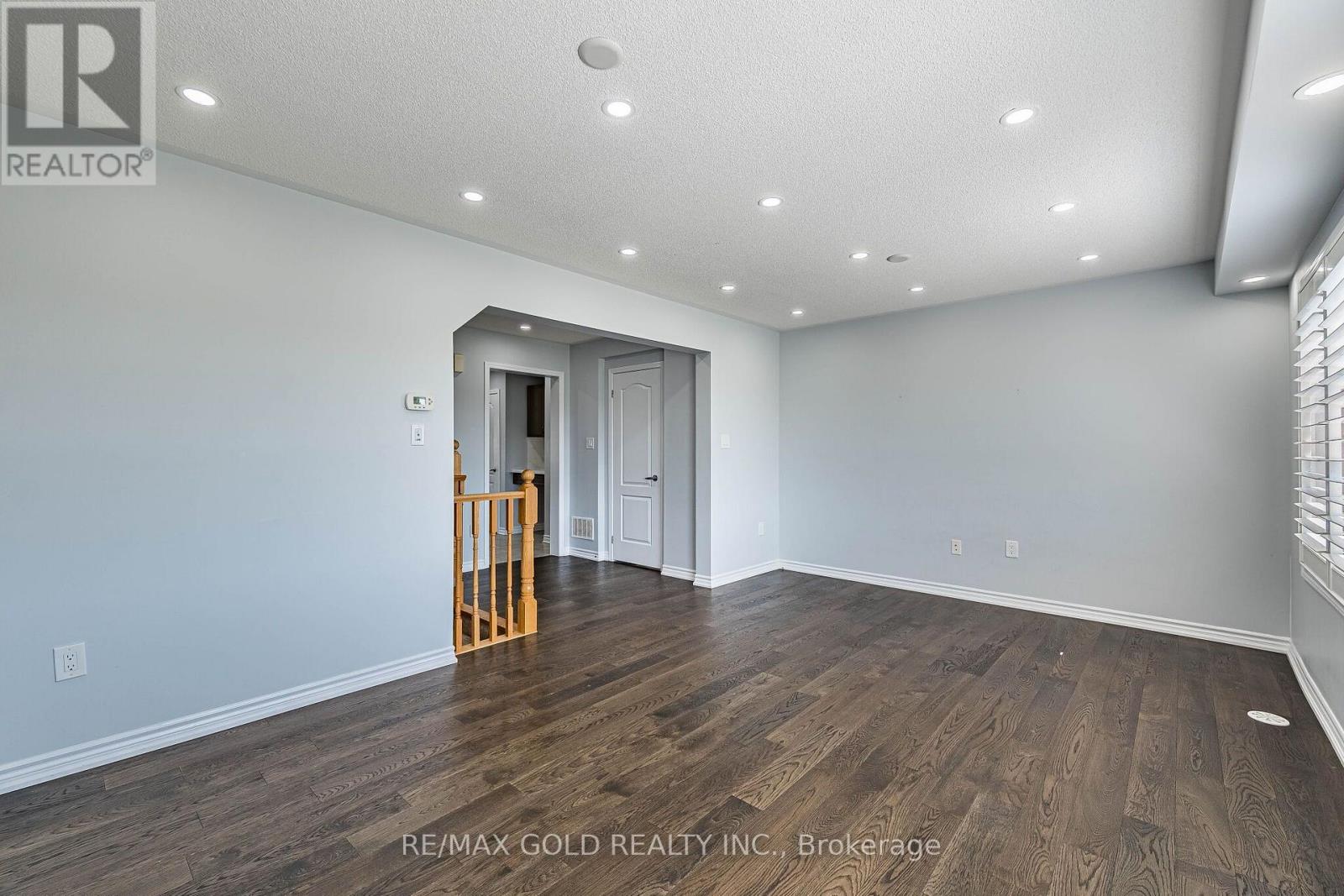 98 Bannister Crescent Property Photo 15