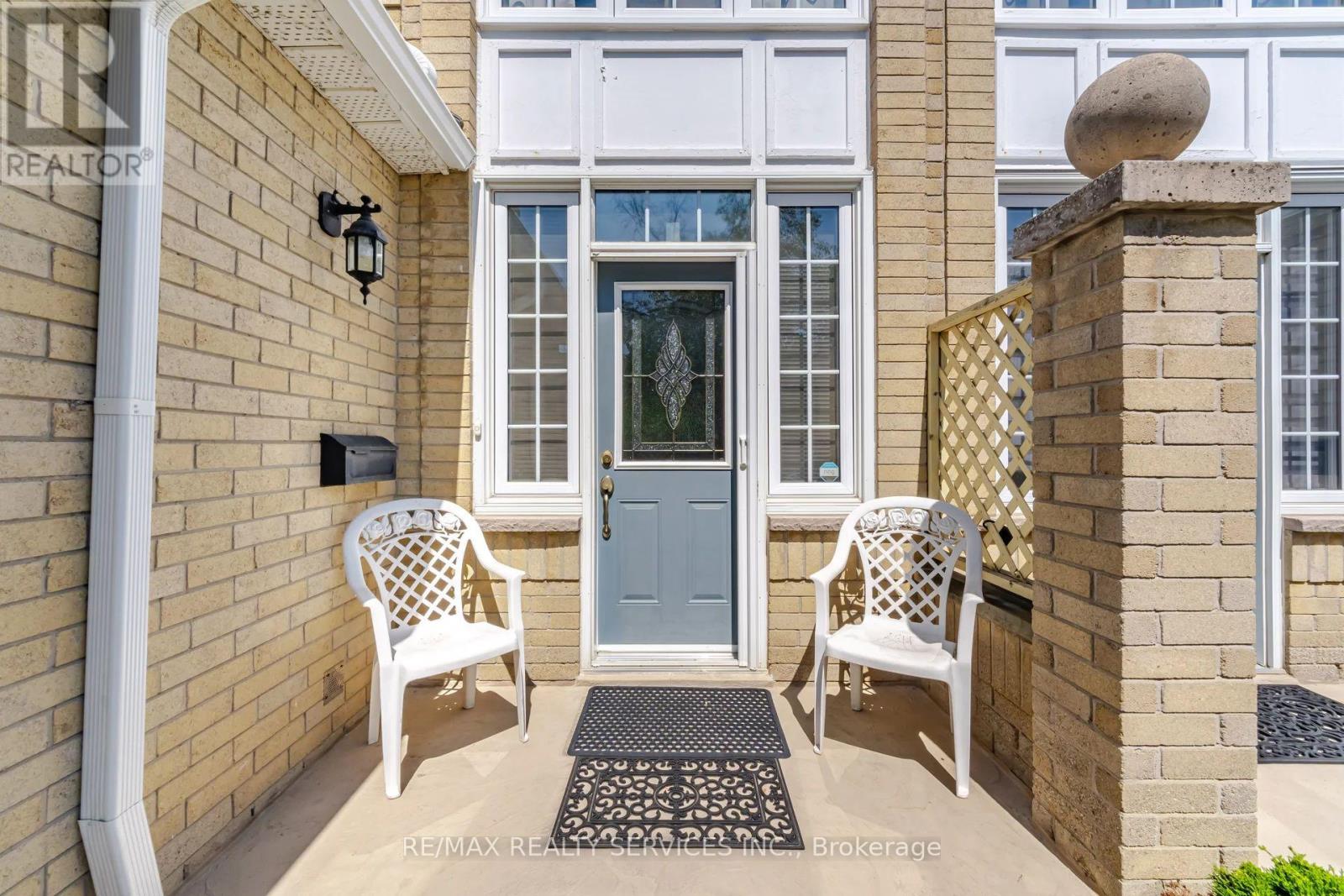 10 Hartnell Square Property Photo 3