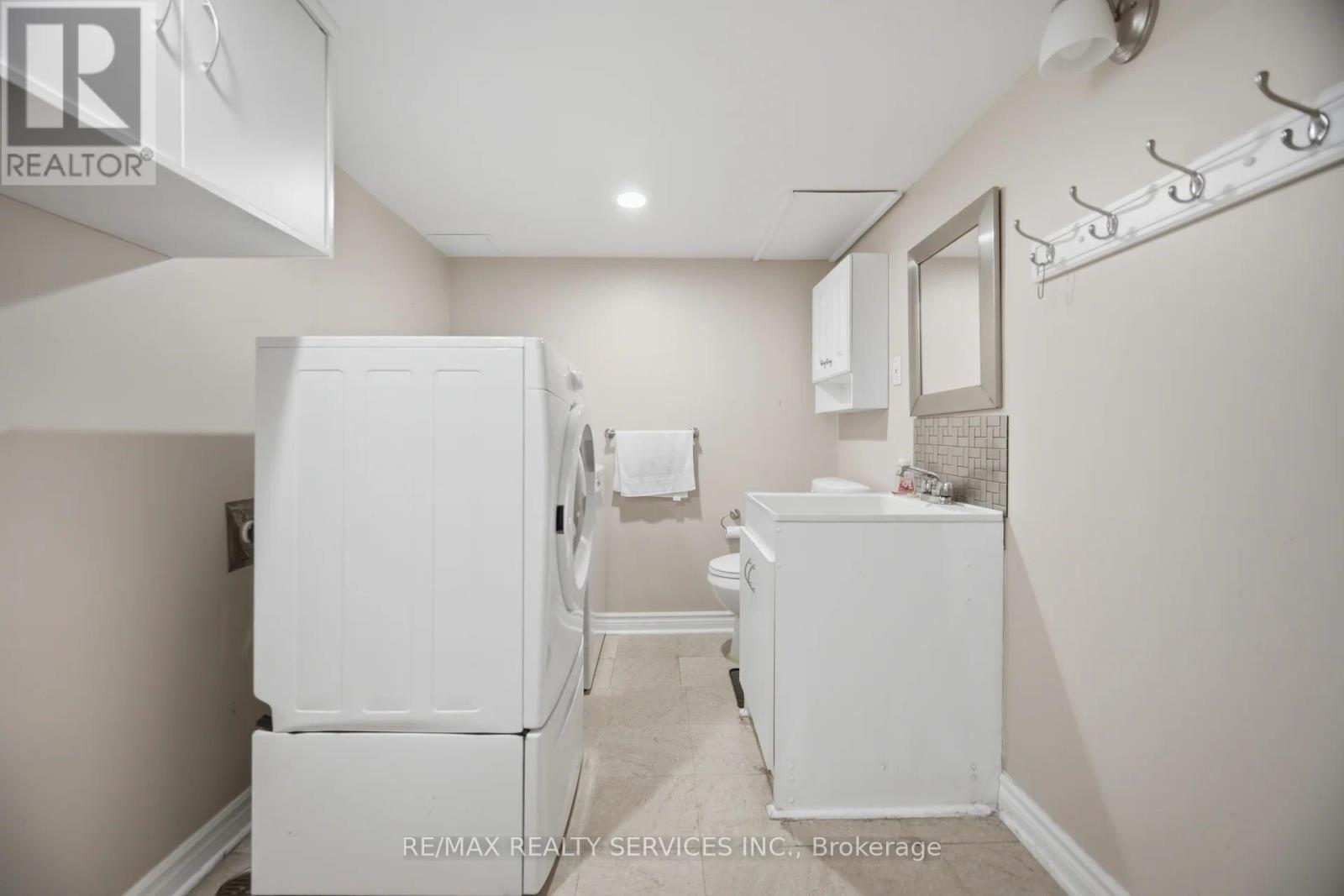 10 Hartnell Square Property Photo 28