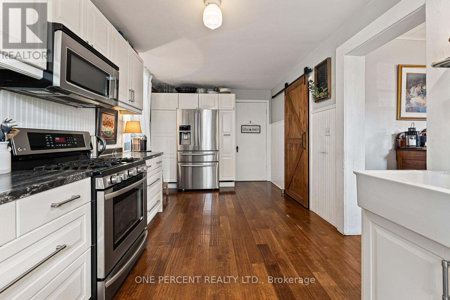 3 Bird Avenue Property Photo 2