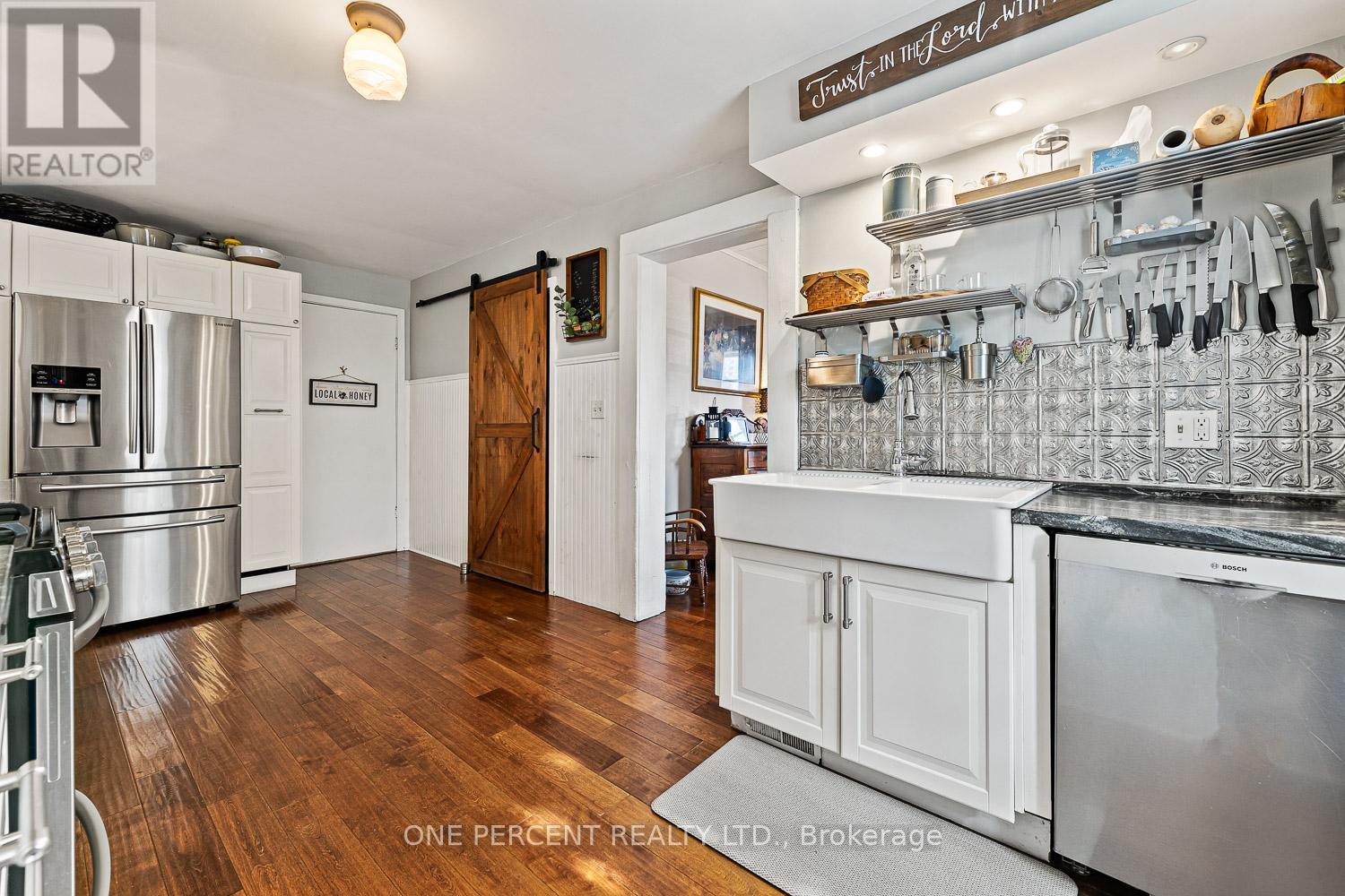 3 Bird Avenue Property Photo 4