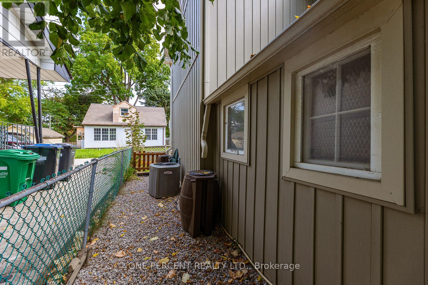 3 Bird Avenue Property Photo 28