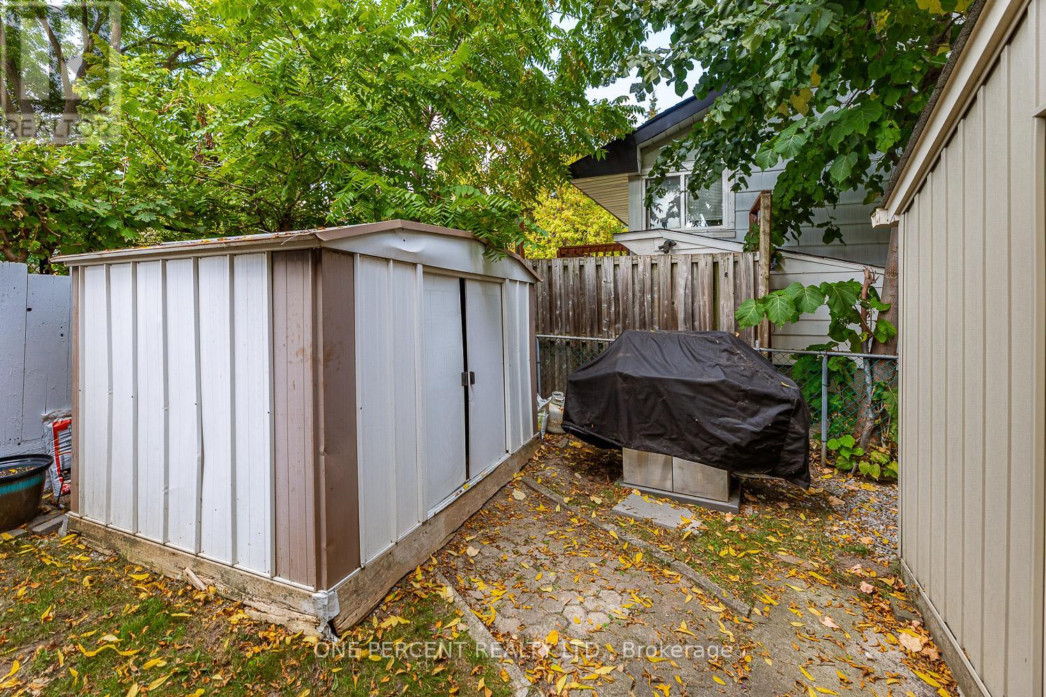 3 Bird Avenue Property Photo 29