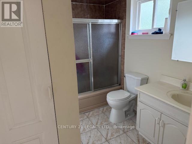 (upper) - 25 Edenborough Drive Property Photo 7