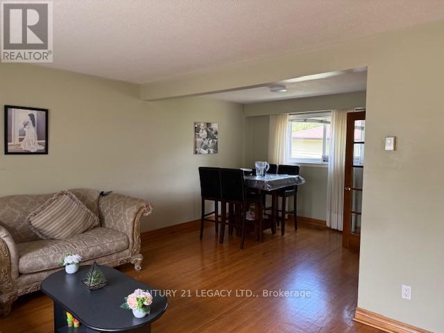 (upper) - 25 Edenborough Drive Property Photo 16