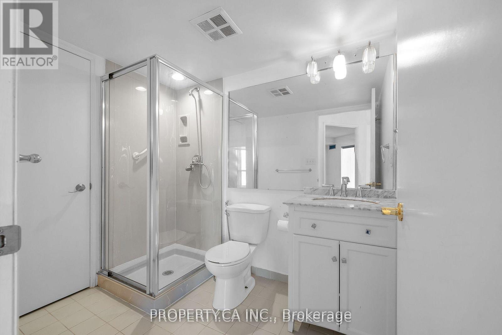 526 - 2267 Lake Shore Boulevard W Property Photo 19