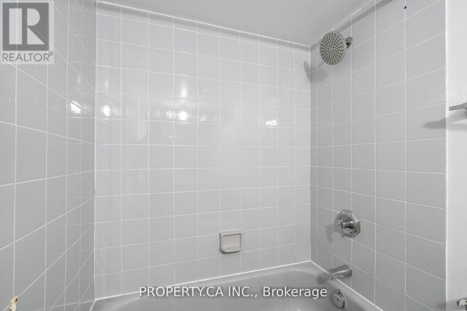 526 - 2267 Lake Shore Boulevard W Property Photo 25