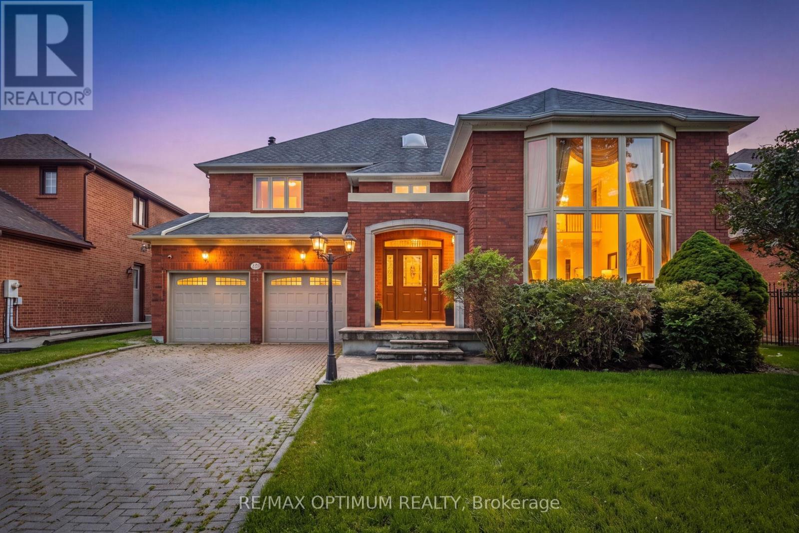5859 Riverside Place Property Photo 1