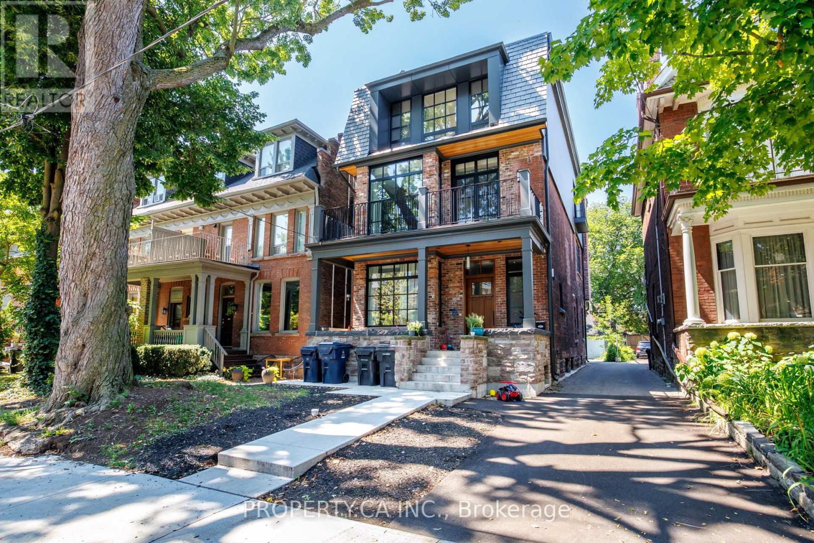 #MAIN - 54 COWAN AVENUE
