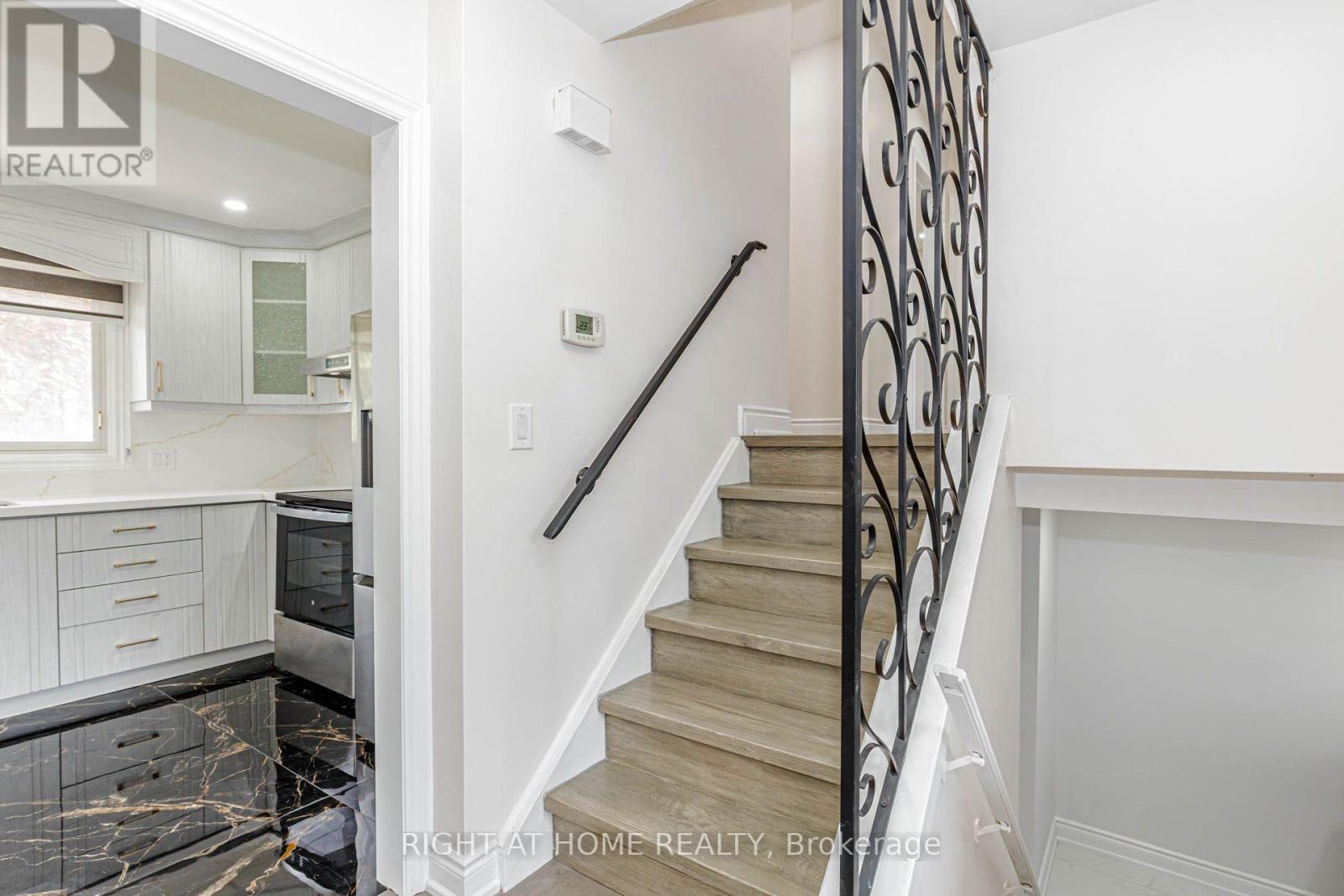 5154 New Street Property Photo 13