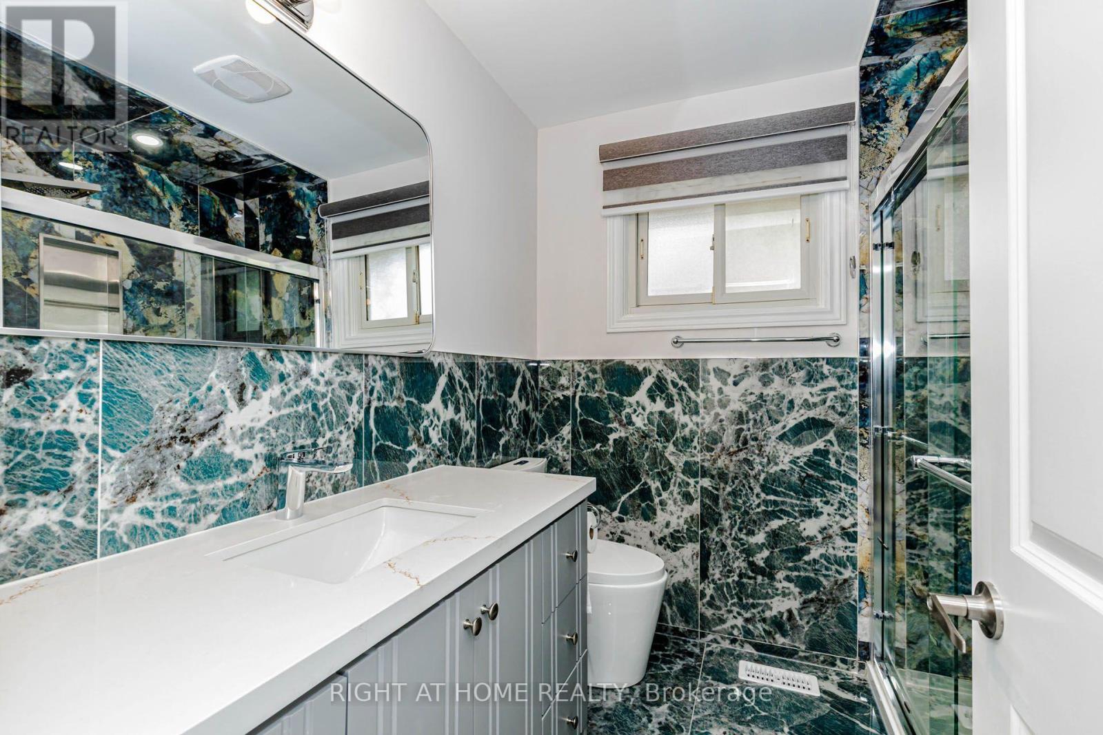 5154 New Street Property Photo 20