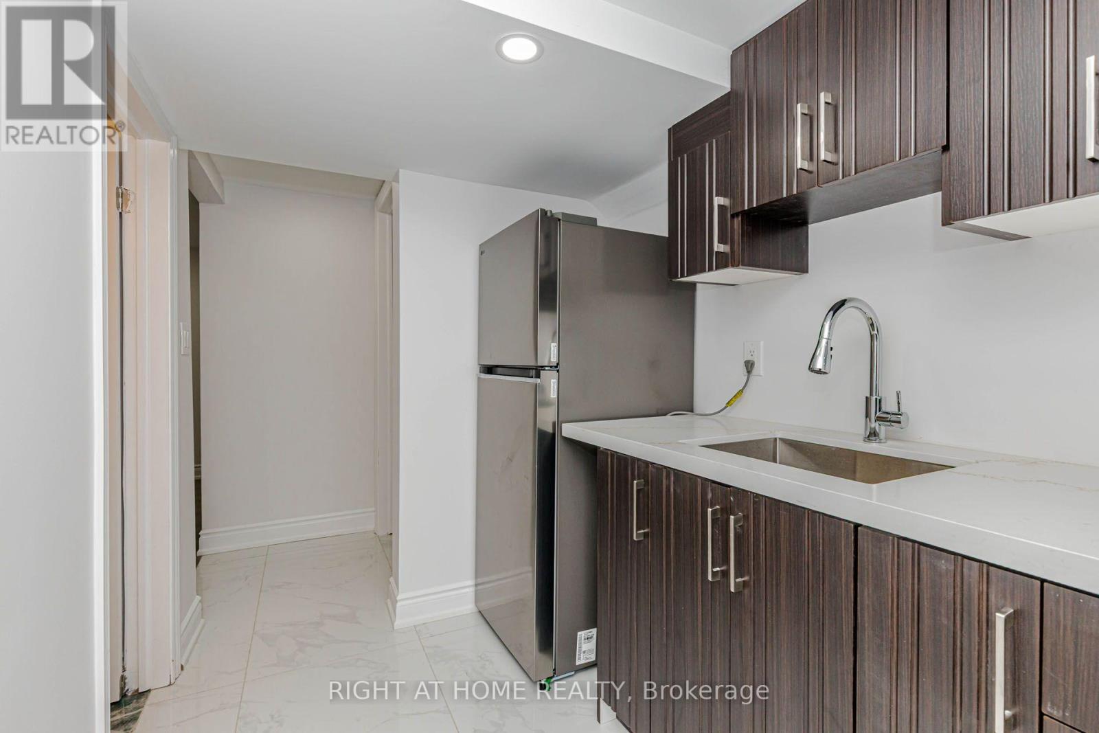 5154 New Street Property Photo 27
