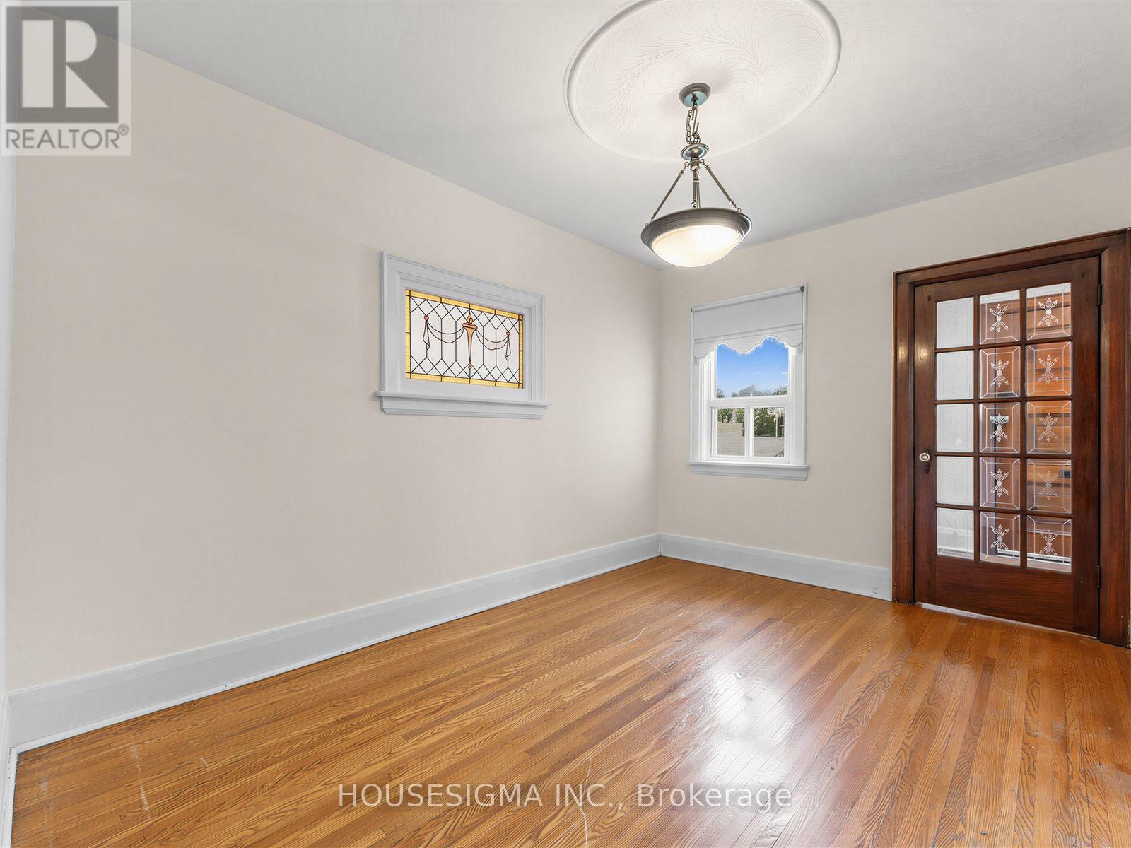 491 Hopewell Avenue Property Photo 8