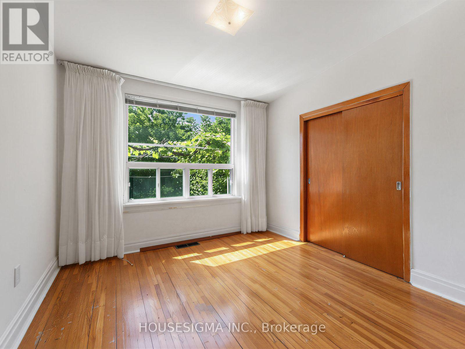 491 Hopewell Avenue Property Photo 11