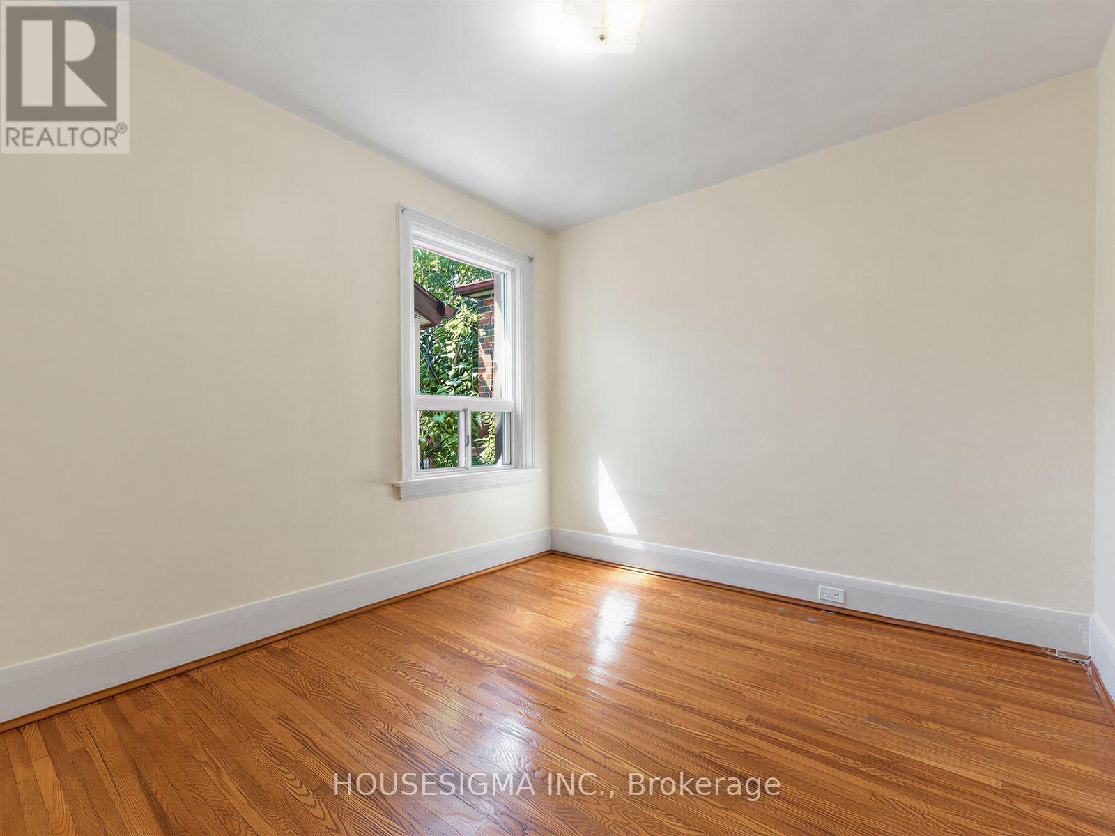 491 Hopewell Avenue Property Photo 13